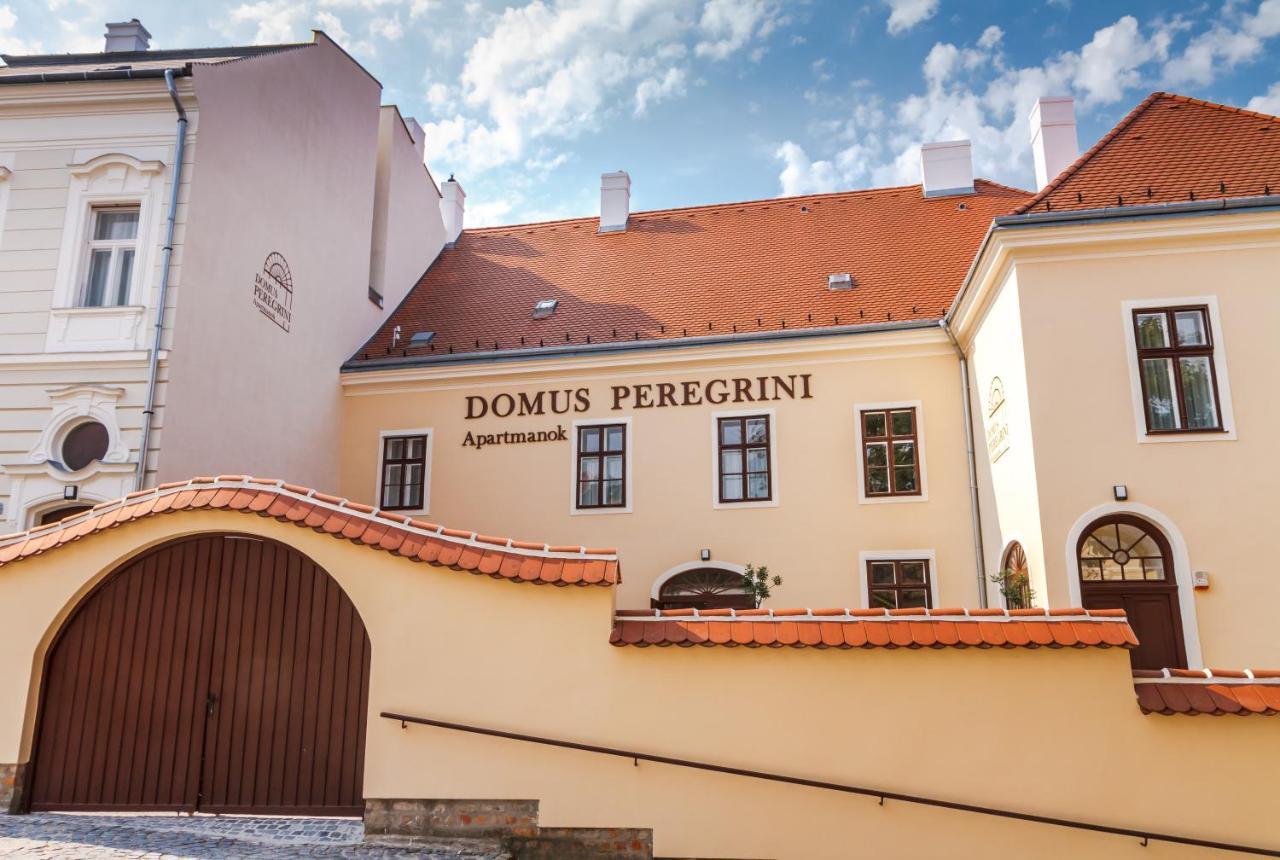 Domus Peregrini Apartmanok Győr Exterior foto